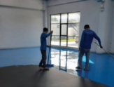 บริการทากันรั่วพื้นอีพ็อกซี่ (Middle Coating)｜ป้องกันการสึกหรอ เพิ่มความเงางามให้พื้นโรงงาน